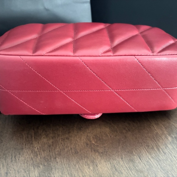 Tabby Shoulder Bag 20 With Pillow Quilting - Picture 10 of 12